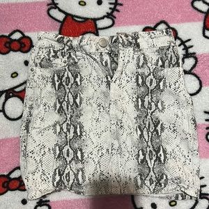 white skirt size 0